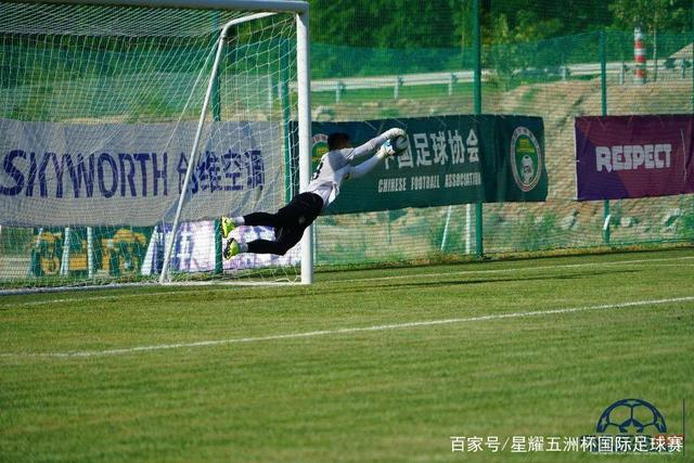 穗安街超五人足球争霸赛 专访广东足坛名嘴陈宁